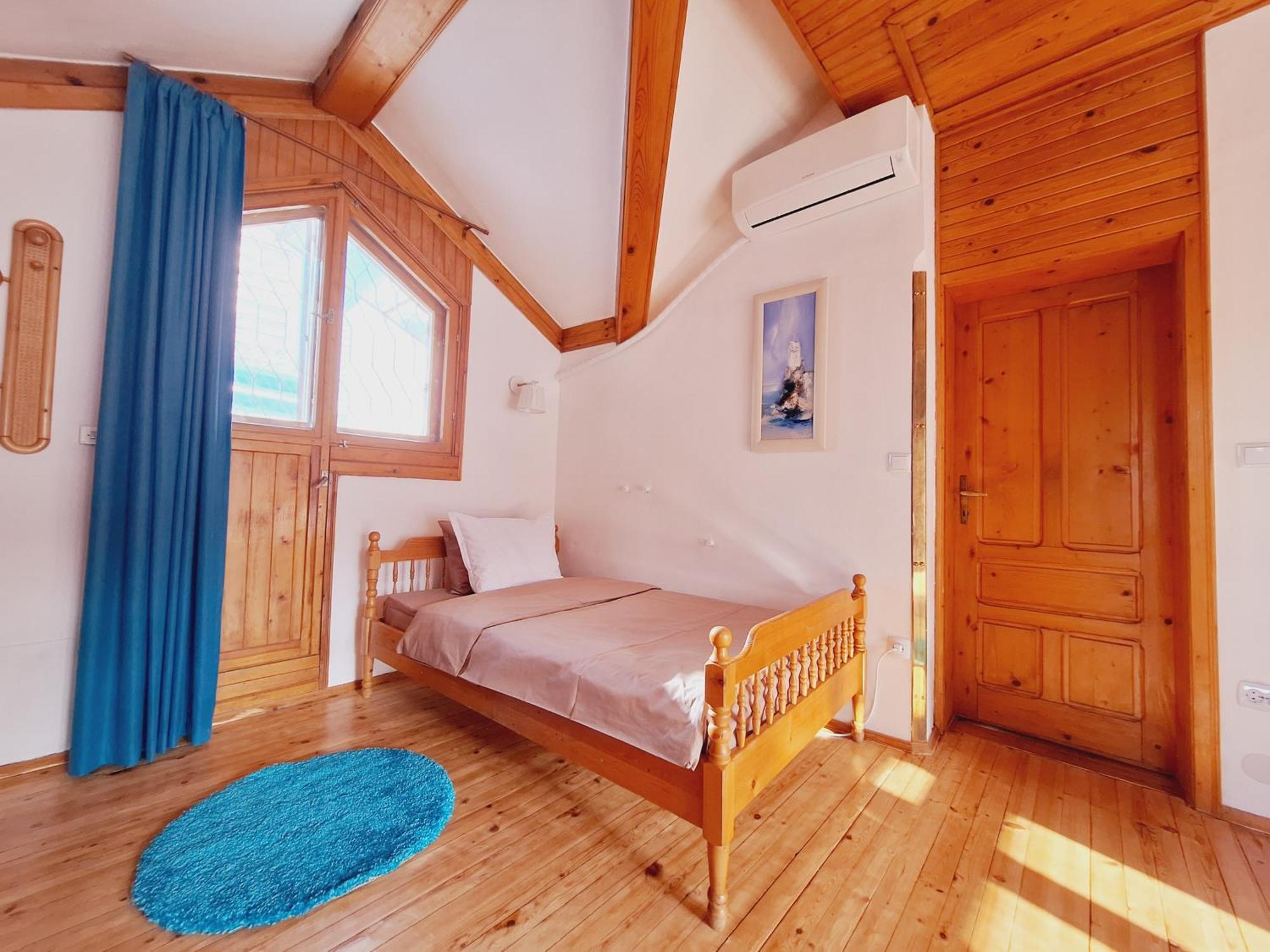 The Architect's - Center, Spacious, Unique